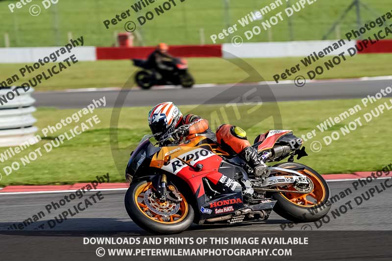 donington no limits trackday;donington park photographs;donington trackday photographs;no limits trackdays;peter wileman photography;trackday digital images;trackday photos